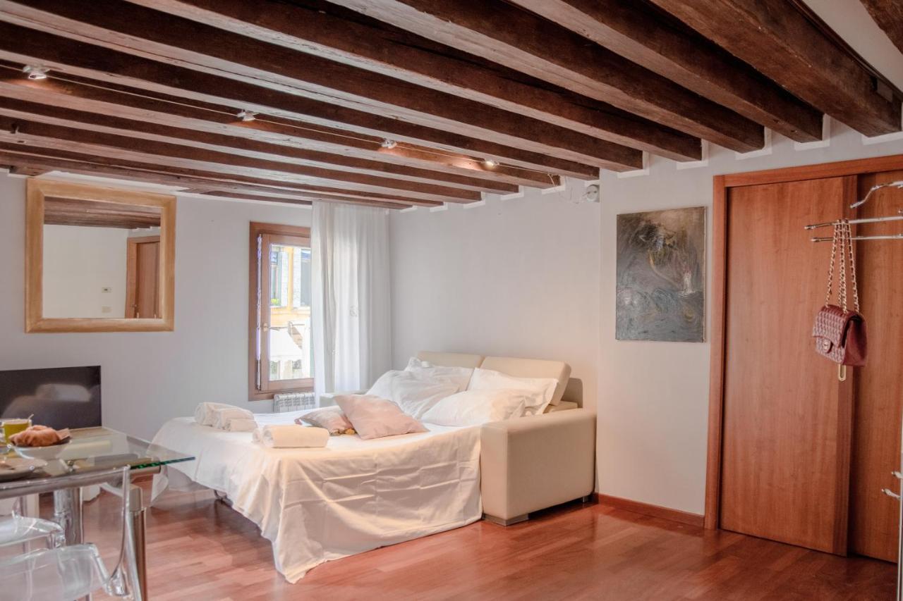 Appartamenti Superior In Via Garibaldi By Bricola Apartments Venedig Exterior foto
